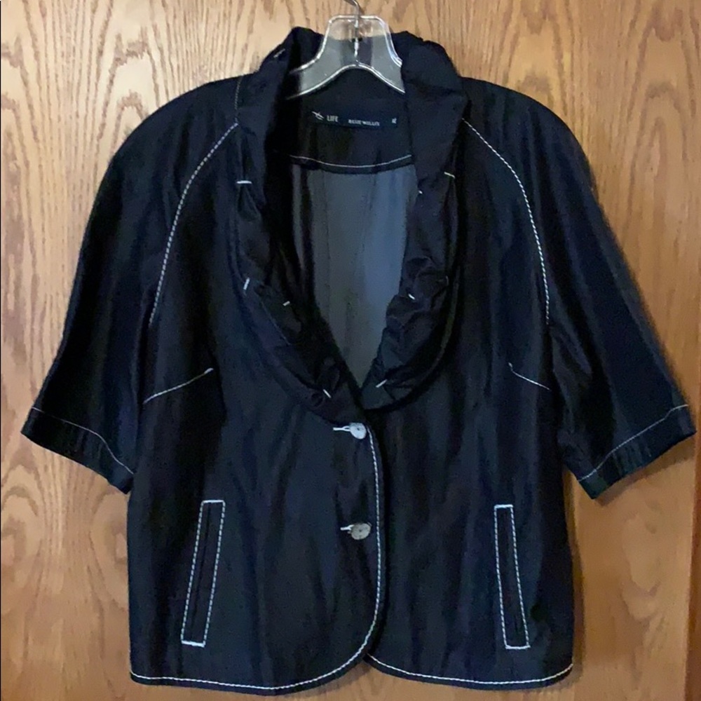 Blue Willi’s short sleeve jacket